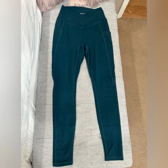 LIKE NEW 🆕 Buffbunny Monarch High Rise Legging Secret Garden - Picture 2 of 8